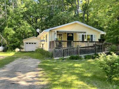 Home For Sale in Harrison, Michigan