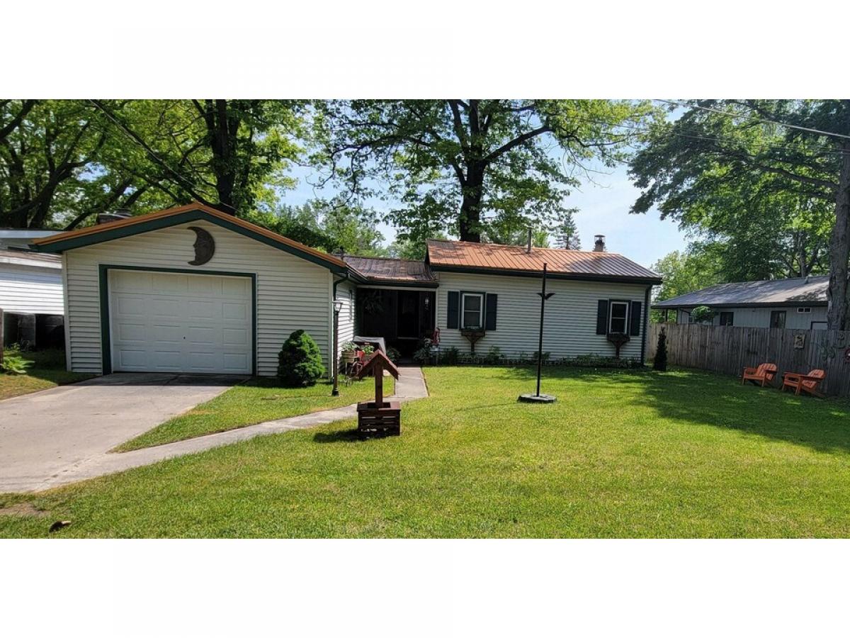 Picture of Home For Sale in Hope, Michigan, United States