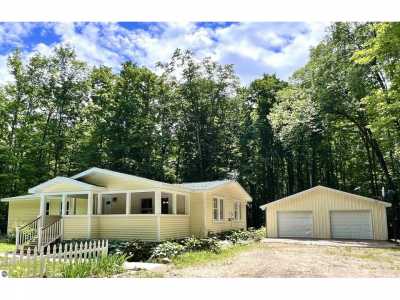 Home For Sale in Mancelona, Michigan