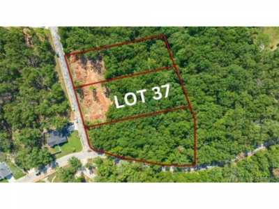 Residential Land For Sale in Linn Creek, Missouri