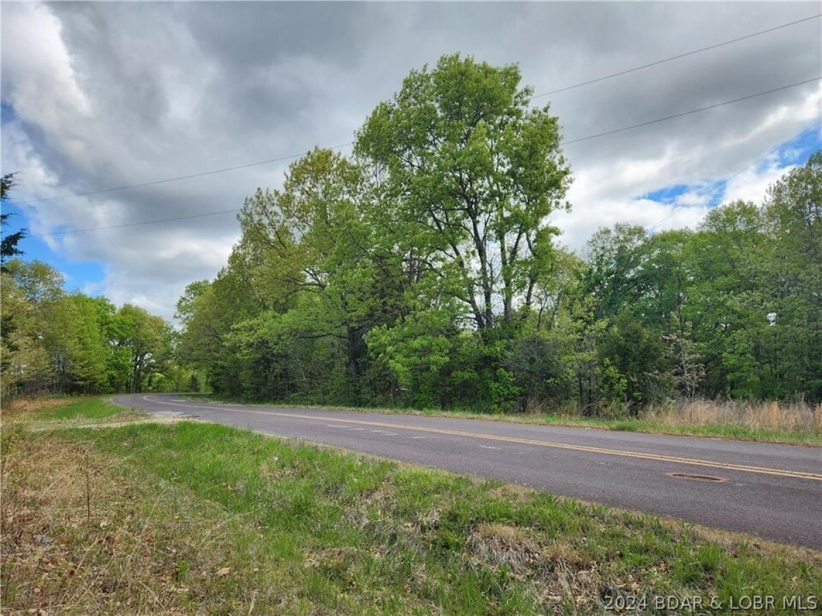 Picture of Residential Land For Sale in Stover, Missouri, United States