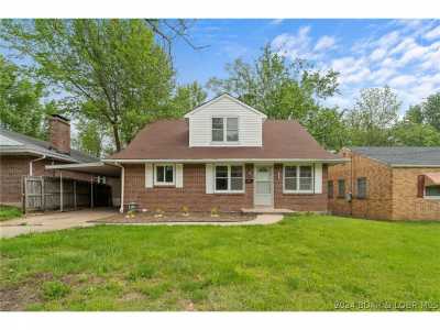 Home For Sale in Jefferson City, Missouri