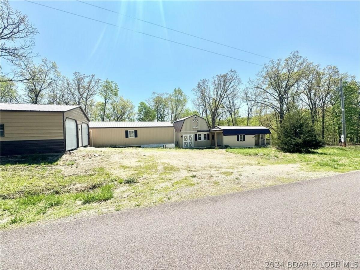 Picture of Home For Sale in Barnett, Missouri, United States