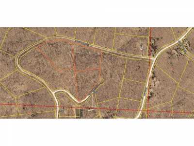 Residential Land For Sale in Edwards, Missouri