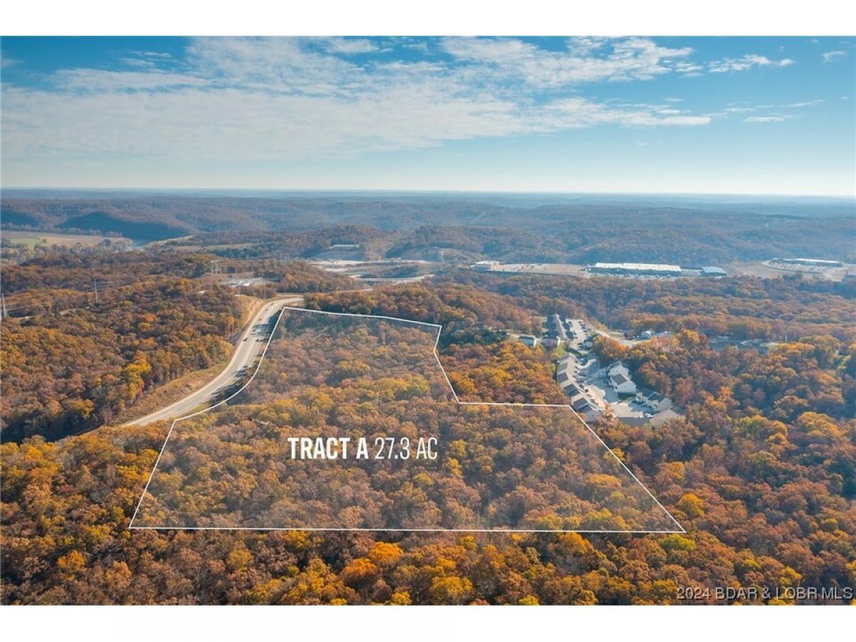 Picture of Residential Land For Sale in Lake Ozark, Missouri, United States