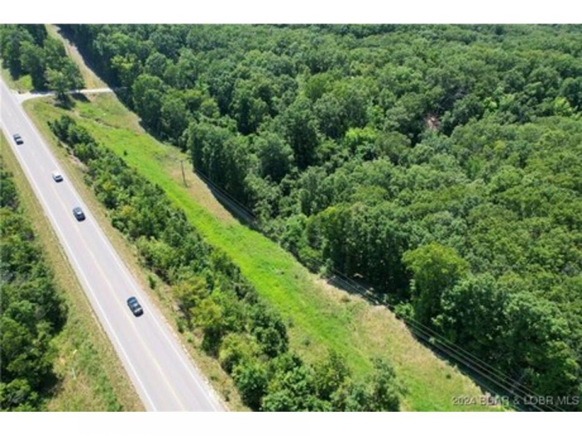 Picture of Residential Land For Sale in Sunrise Beach, Missouri, United States