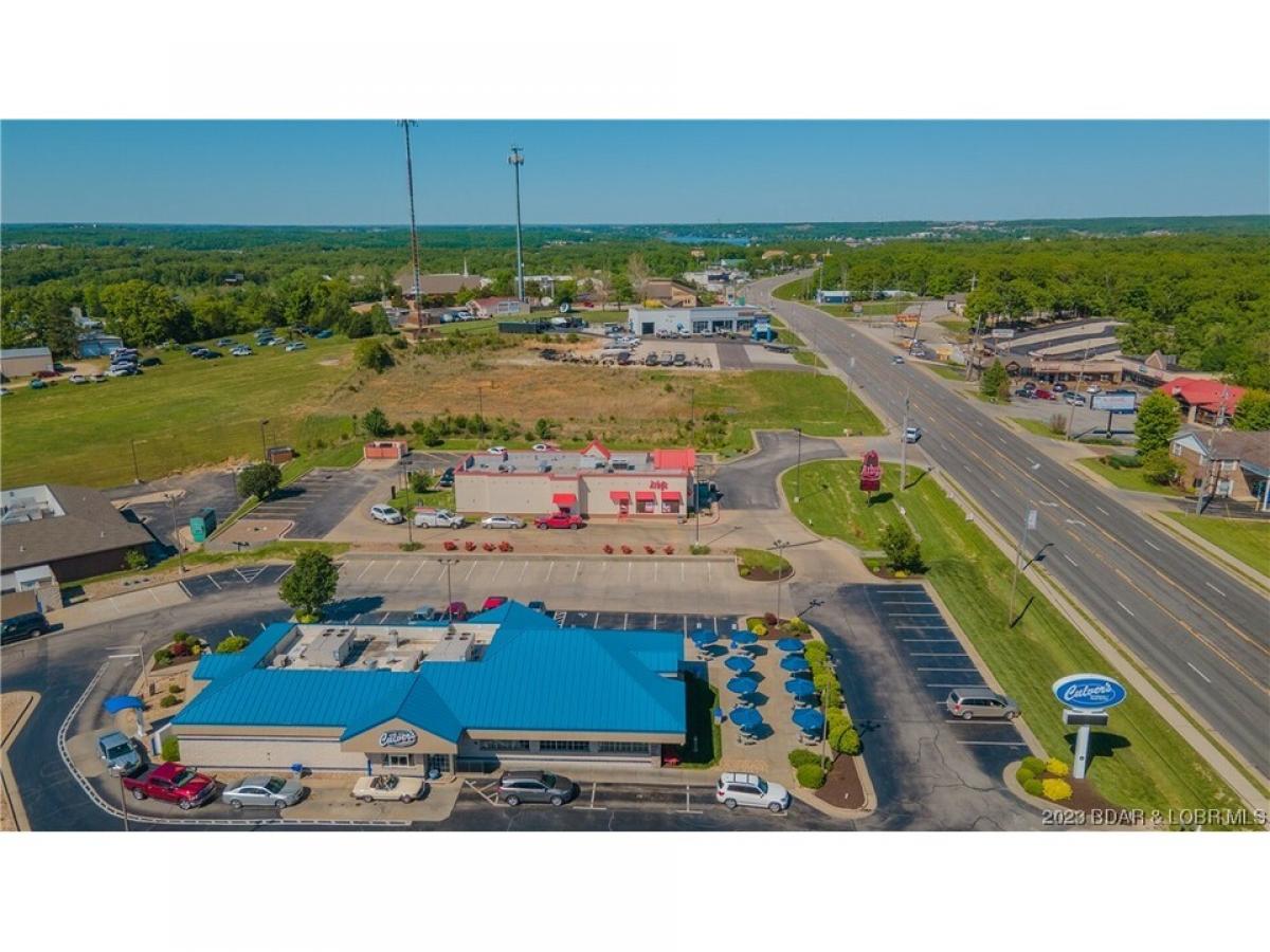 Picture of Residential Land For Sale in Osage Beach, Missouri, United States