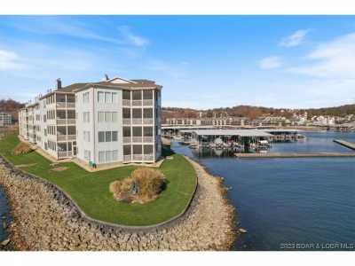 Home For Sale in Lake Ozark, Missouri