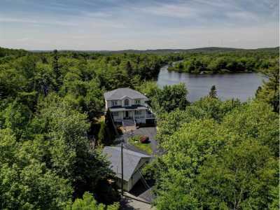 Home For Sale in Stillwater Lake, Canada