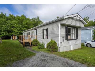 Home For Sale in Middle Sackville, Canada