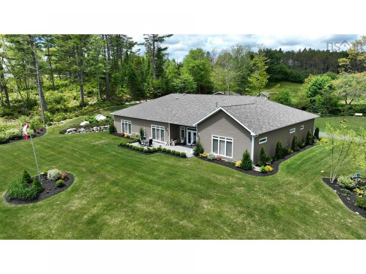 Picture of Home For Sale in Chester Basin, Nova Scotia, Canada