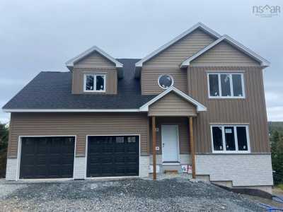 Home For Sale in Boutiliers Point, Canada