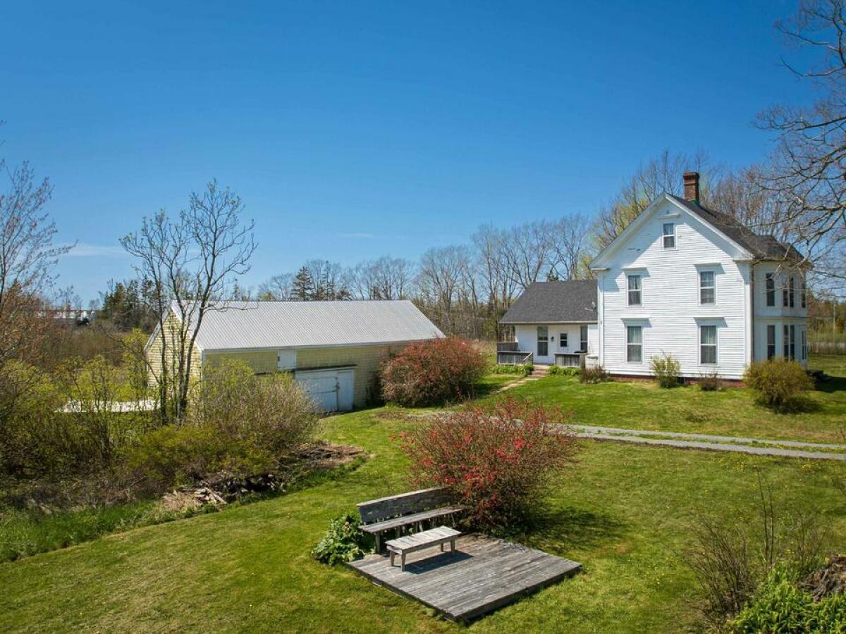 Picture of Home For Sale in Burntcoat, Nova Scotia, Canada