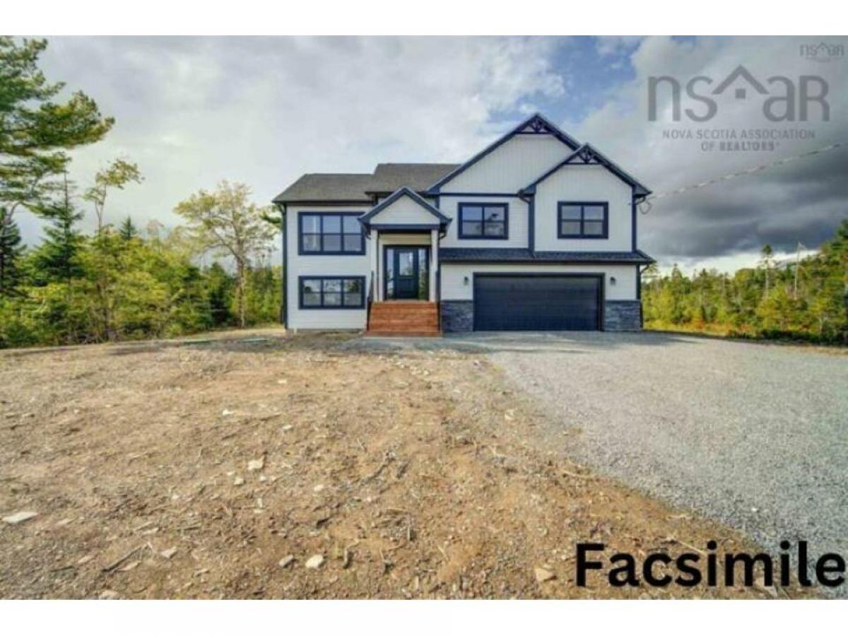 Picture of Home For Sale in Middle Sackville, Nova Scotia, Canada