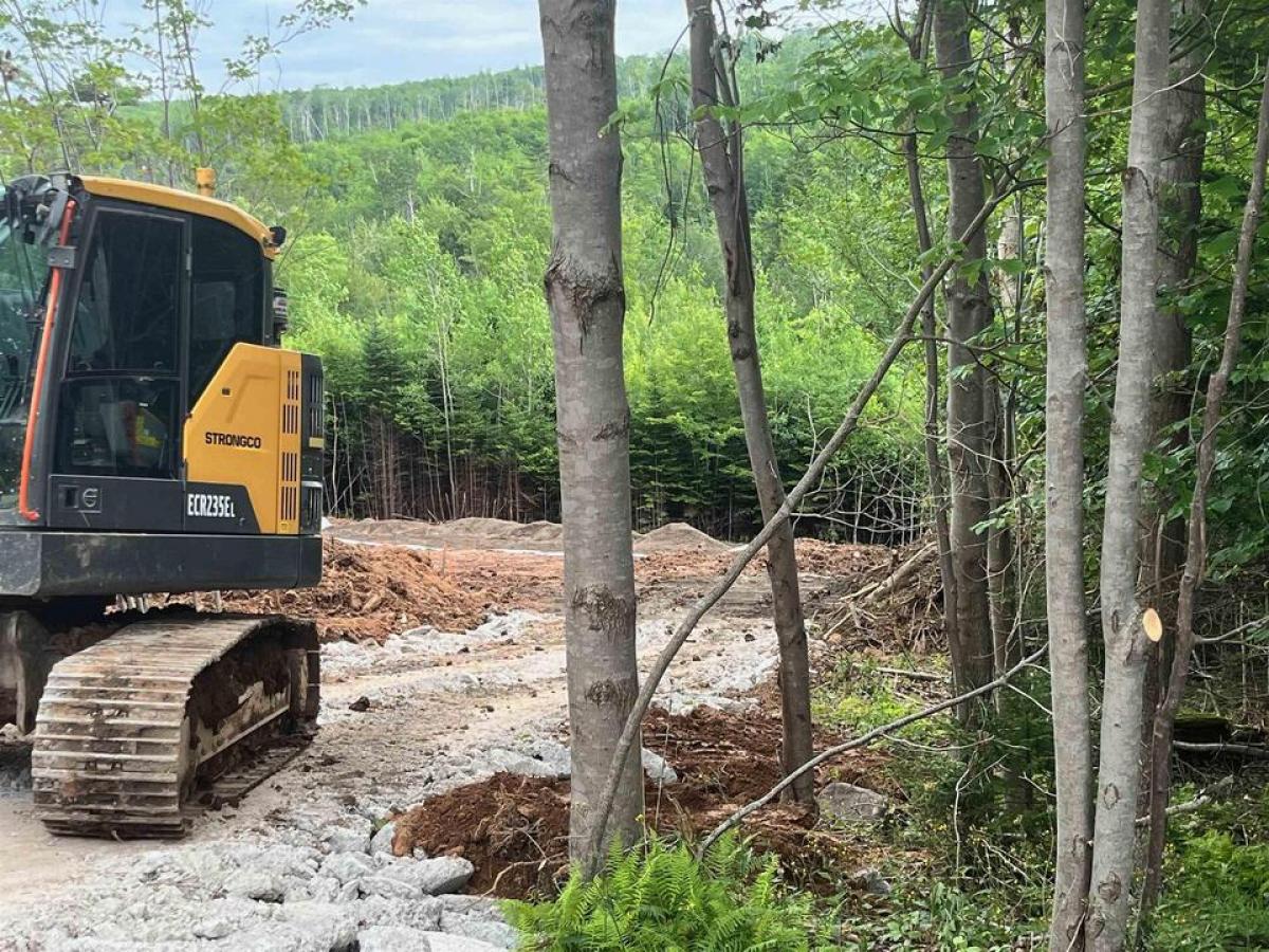 Picture of Home For Sale in Fletchers Lake, Nova Scotia, Canada