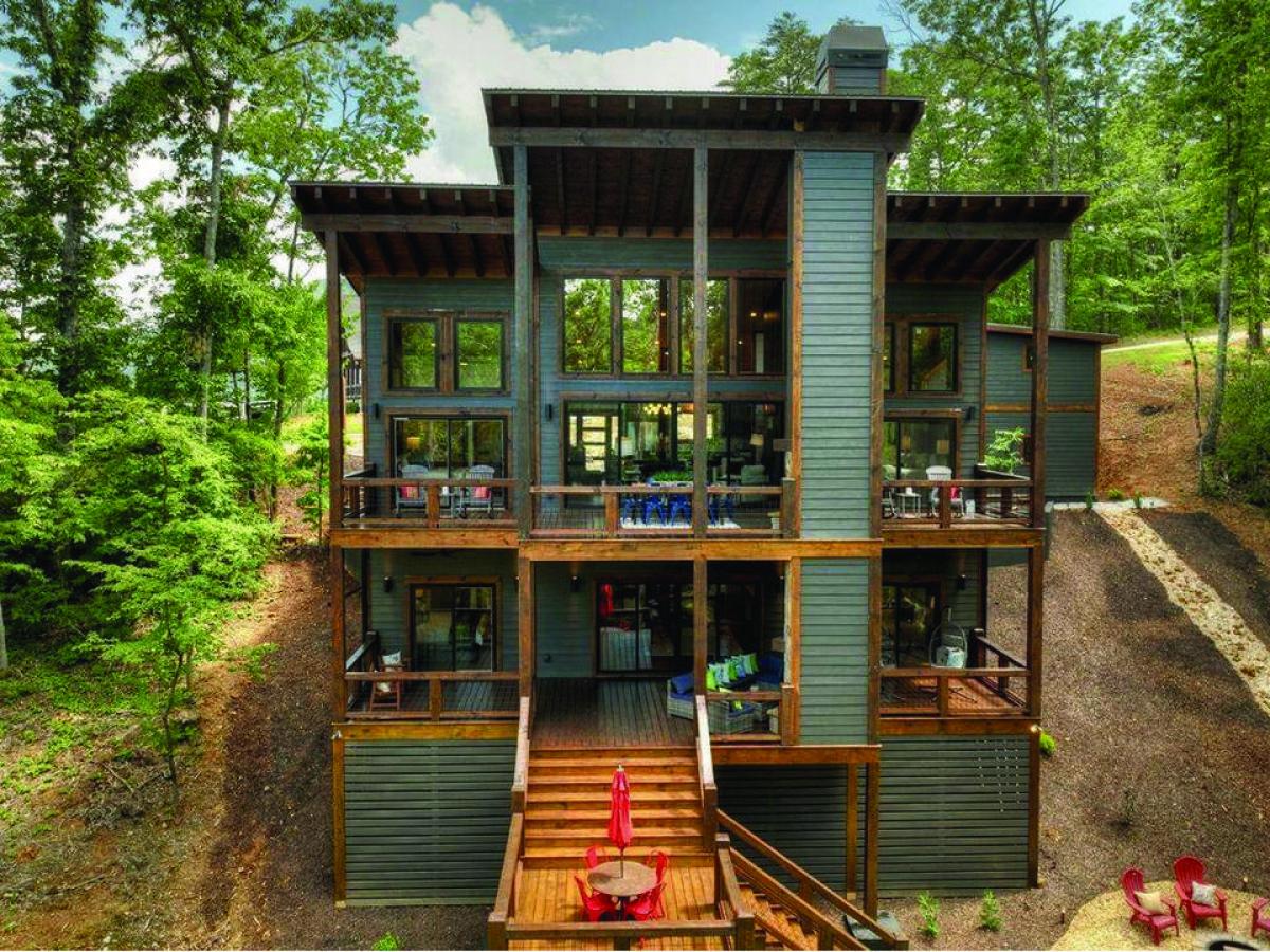 Picture of Home For Sale in Blue Ridge, Georgia, United States