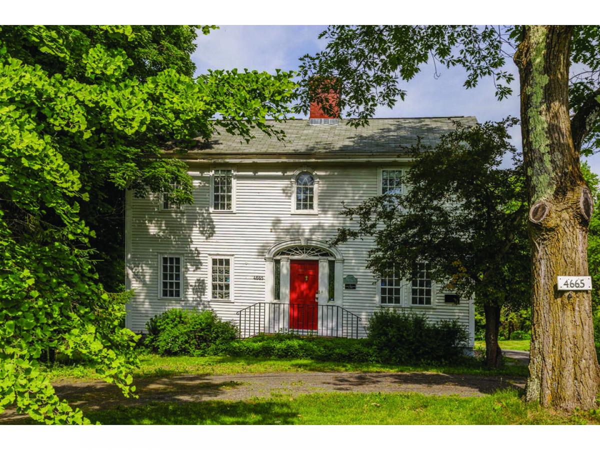 Picture of Home For Sale in Stanstead, Quebec, Canada