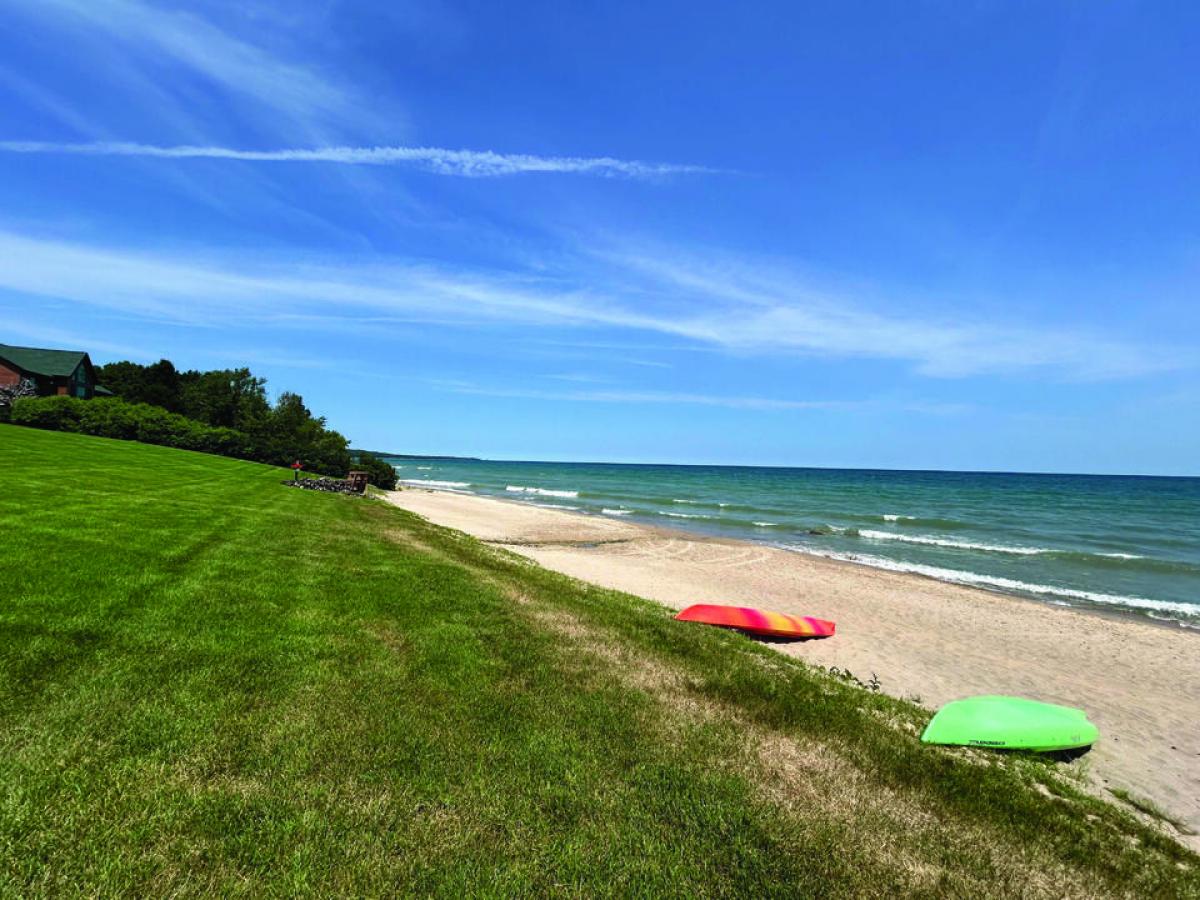 Picture of Condo For Sale in Greenbush, Michigan, United States