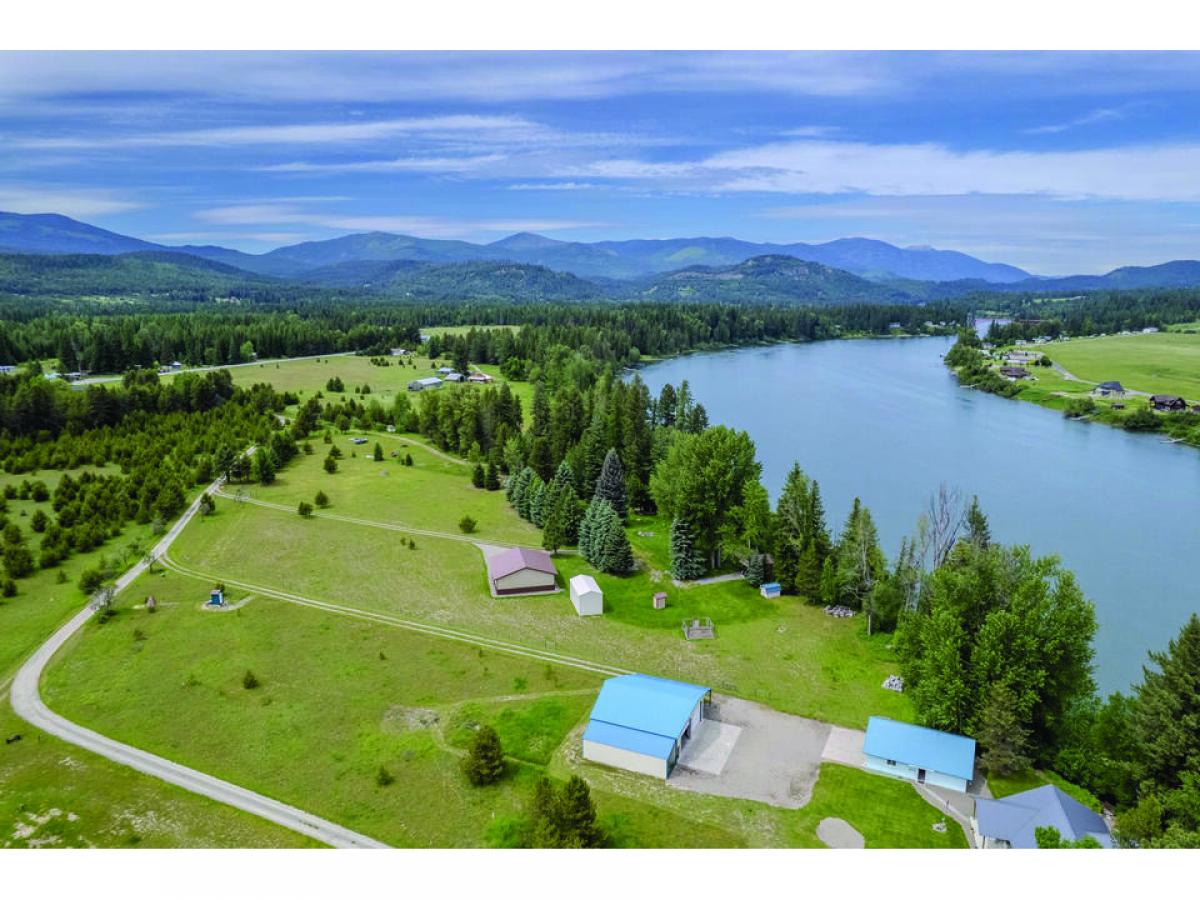 Picture of Home For Sale in Ione, Washington, United States