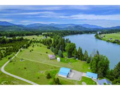 Home For Sale in Ione, Washington