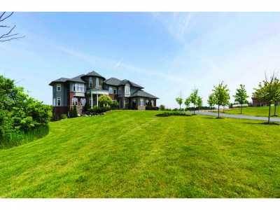 Home For Sale in Flamborough, Canada