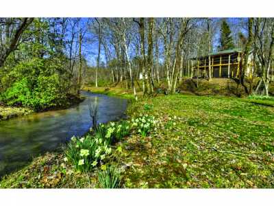 Home For Sale in Ellijay, Georgia