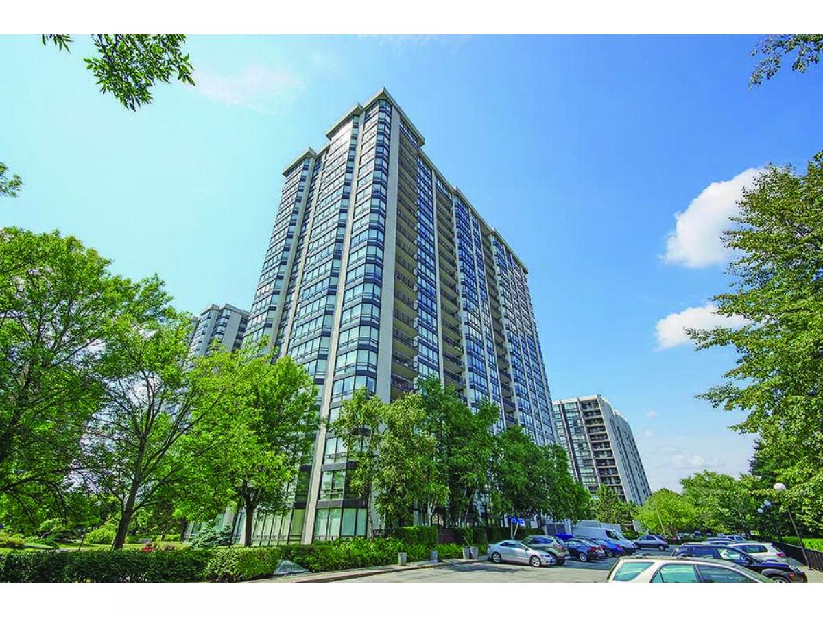 Picture of Condo For Sale in Oakville, Ontario, Canada