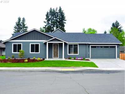 Home For Sale in Vancouver, Washington