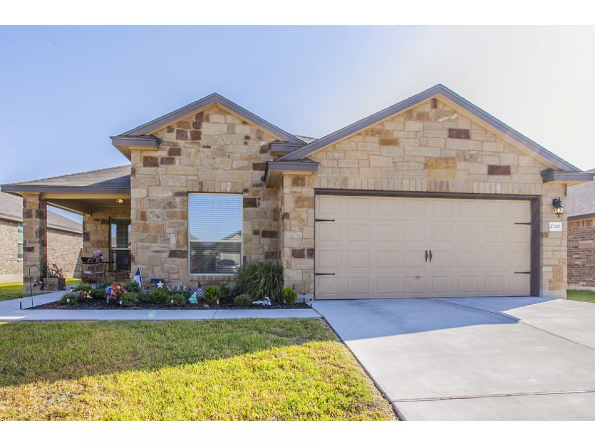 Picture of Home For Sale in Lorena, Texas, United States