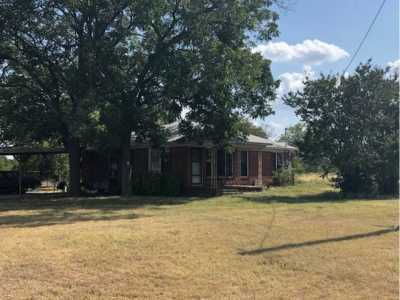 Home For Sale in McGregor, Texas