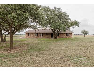 Home For Sale in Lorena, Texas