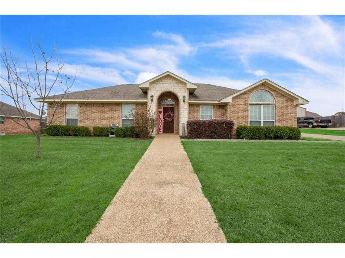 Picture of Home For Sale in Robinson, Texas, United States