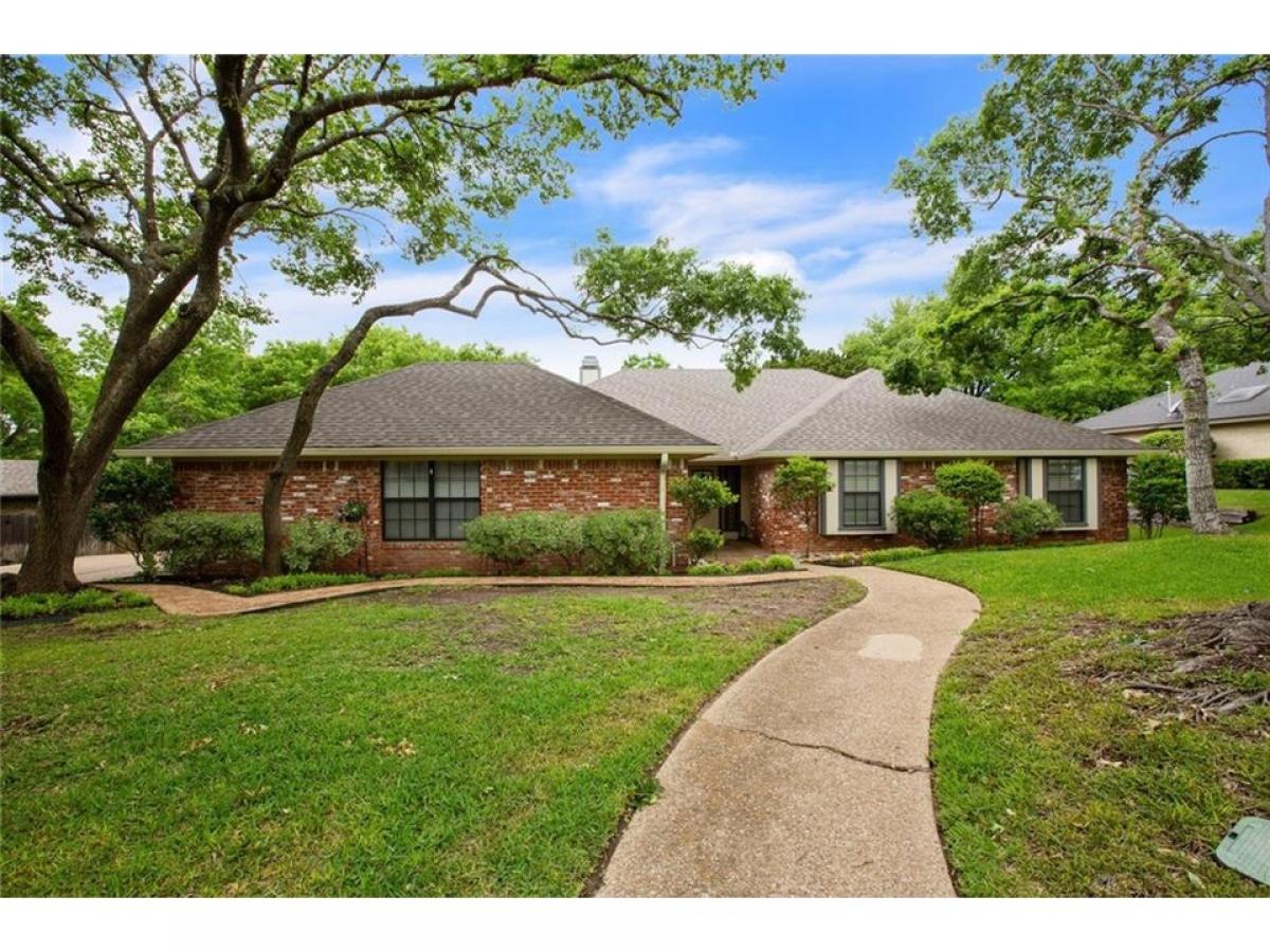 Picture of Home For Sale in Woodway, Texas, United States