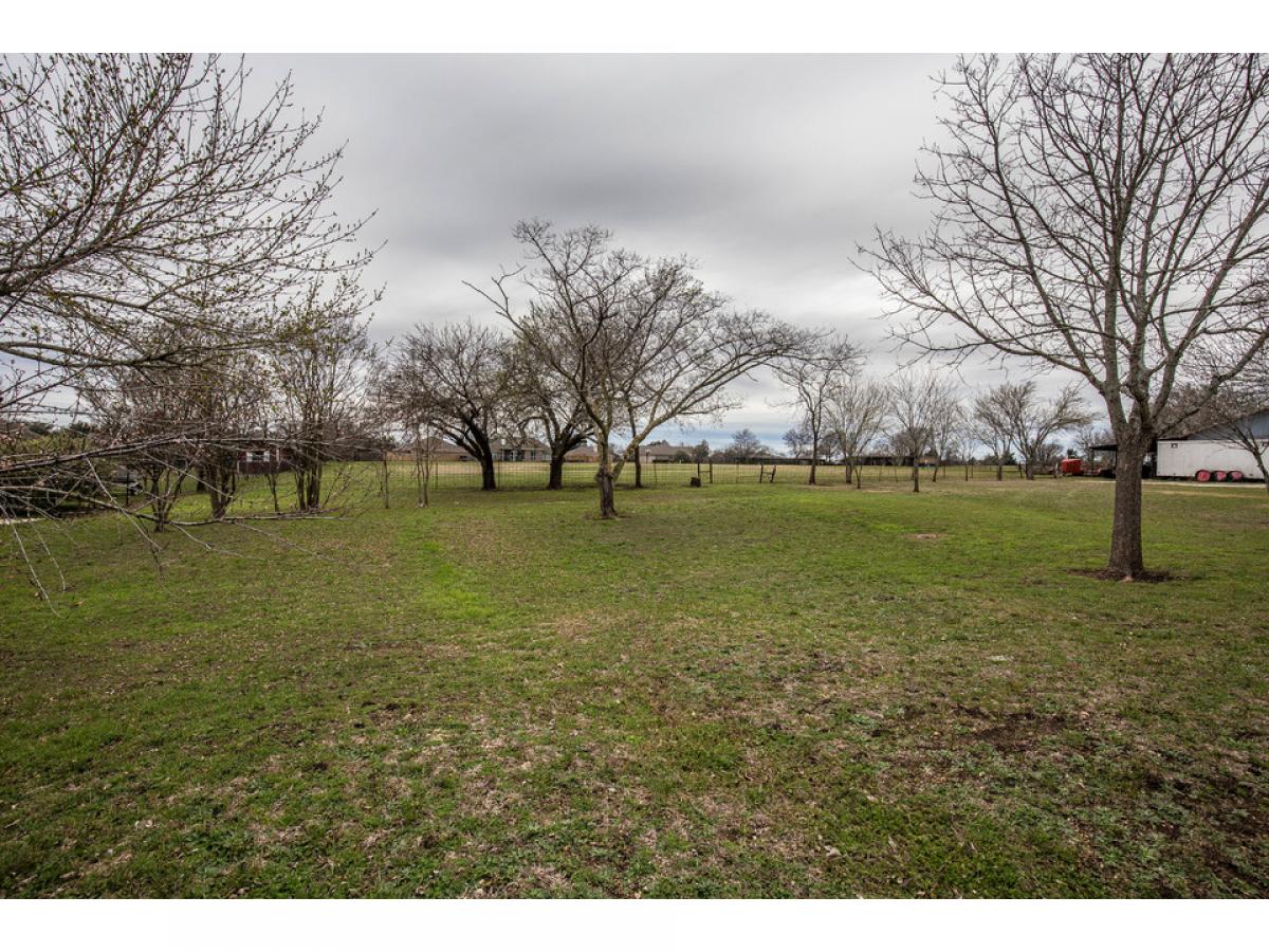 Picture of Residential Land For Sale in Lorena, Texas, United States