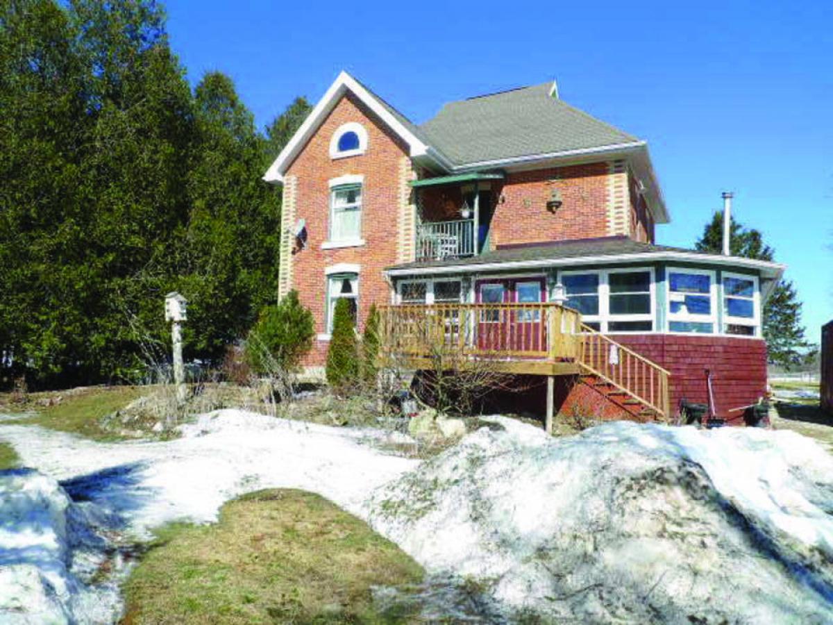 Picture of Farm For Sale in Dundalk, Ontario, Canada