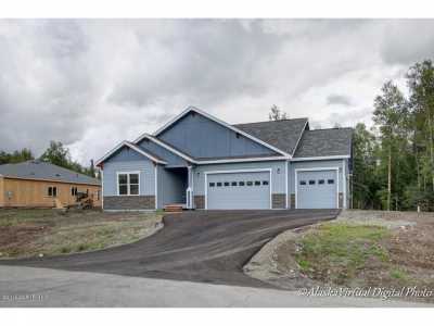 Home For Sale in Snowgoose Pond, Alaska