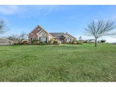 Home For Sale in Loreno, Texas