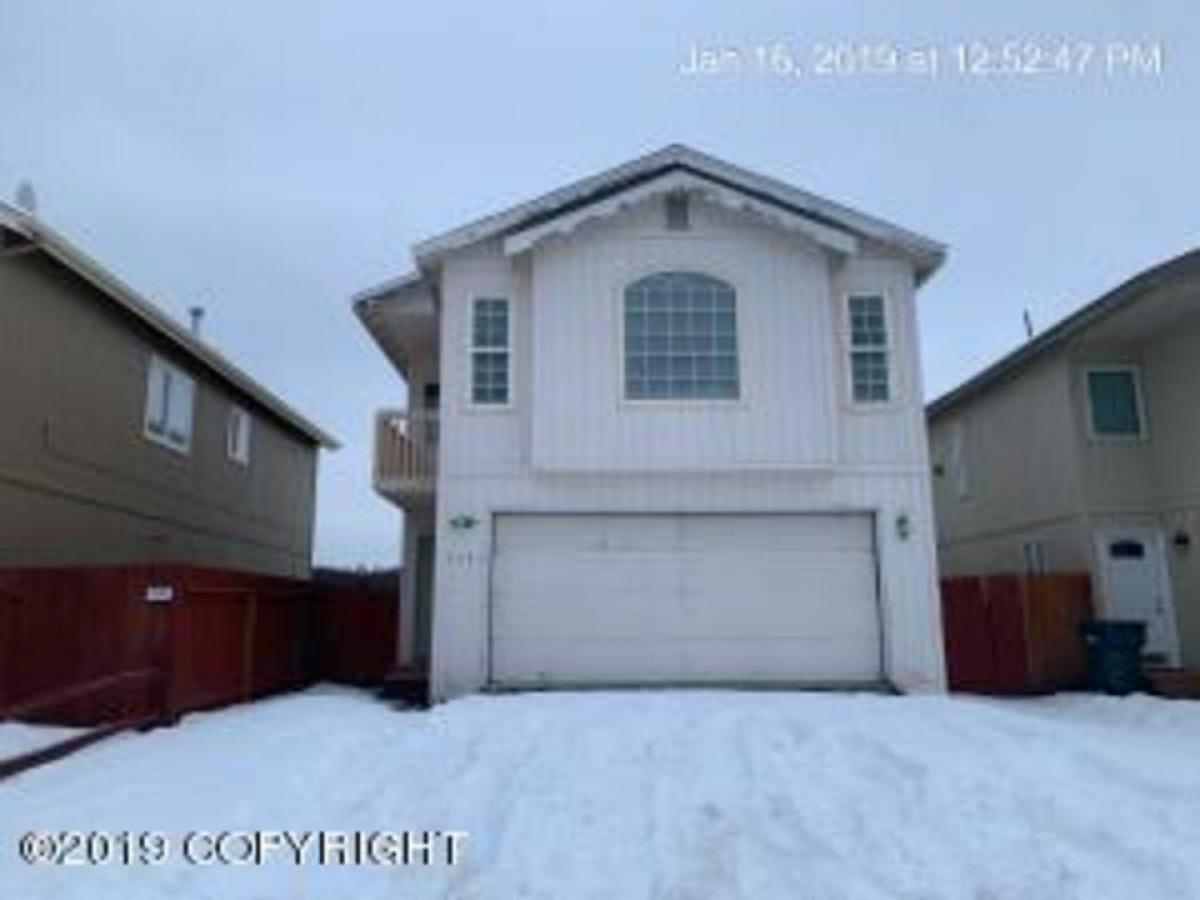 Picture of Home For Sale in Anchorage, Alaska, United States