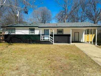 Home For Sale in Jacksonville, Arkansas