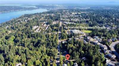 Home For Sale in Newcastle, Washington