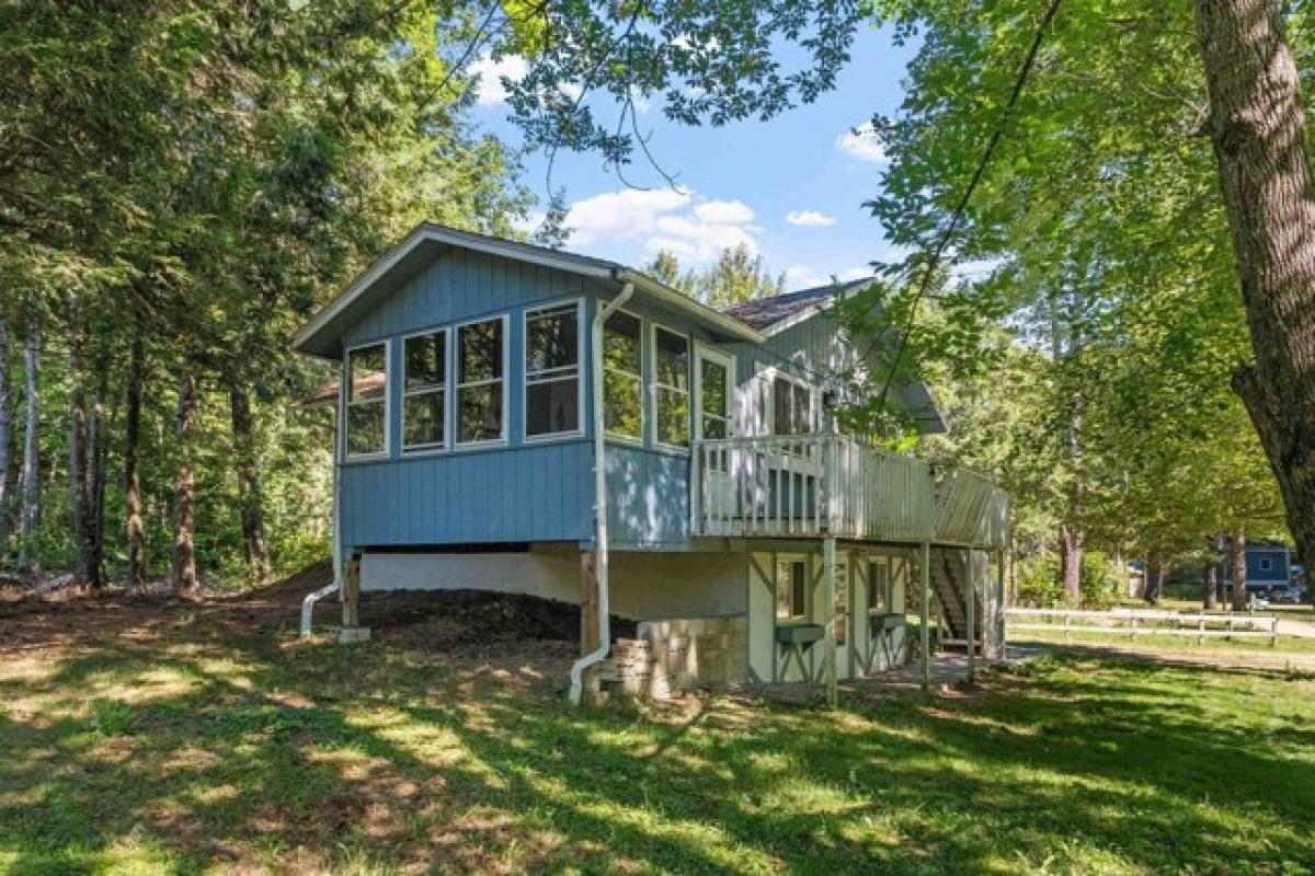 Picture of Home For Sale in Barnstead, New Hampshire, United States