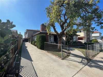 Home For Sale in Hawthorne, California