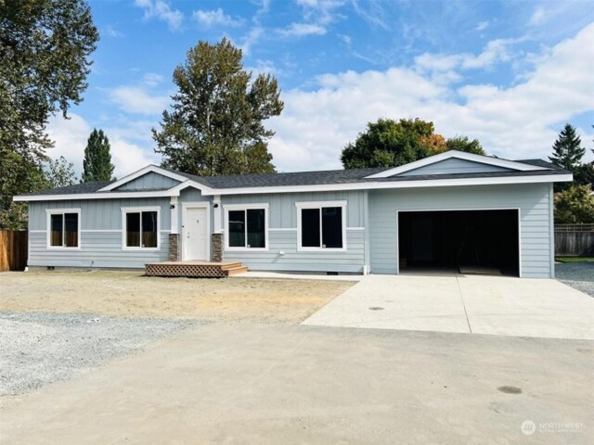 Picture of Home For Sale in Sedro Woolley, Washington, United States