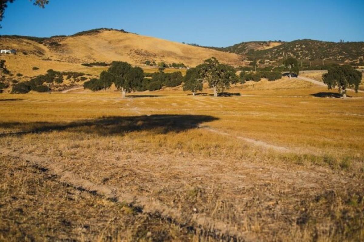 Picture of Residential Land For Sale in Bradley, California, United States