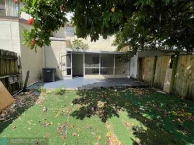 Home For Rent in North Lauderdale, Florida