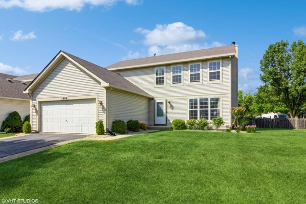 Picture of Home For Sale in Romeoville, Illinois, United States