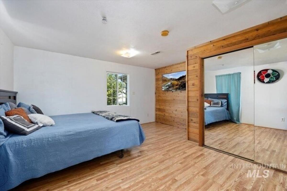 Picture of Home For Sale in Heyburn, Idaho, United States