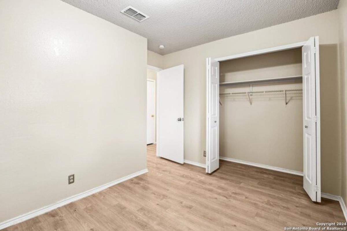 Picture of Home For Rent in San Antonio, Texas, United States