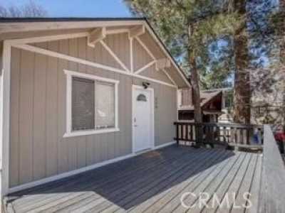 Home For Sale in Sugarloaf, California