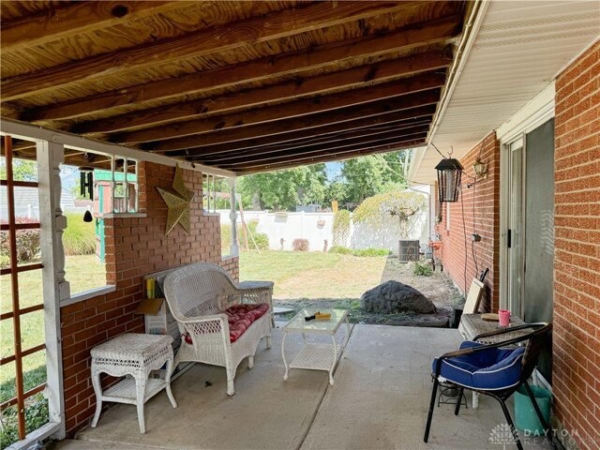 Picture of Home For Sale in New Lebanon, Ohio, United States